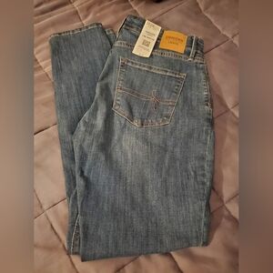 NEW! LEVIS High Rise Skinny Jeans